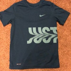 Medium Dri-Fit Nike Shirt